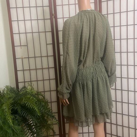 ASOS DESIGNS TEXTURED‎ MINI DOT DRESS SIZE 8 - Picture 2 of 6